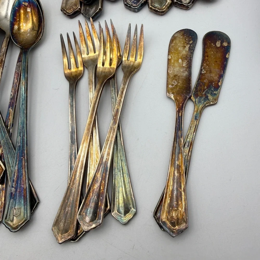 Victor S. Co. Silverplate Flatware 60pc Set Mix Silver Tarnish Art Deco Radisson